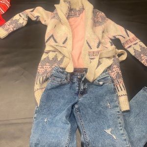 Outfit justice pants and shirt with sweater